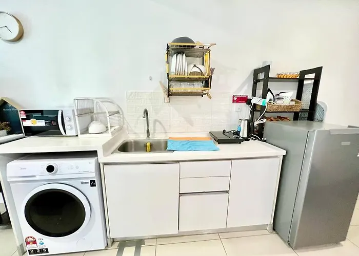 T2 1-10Pax 2Room Balcony Trefoil Setia Alam Tv Wi-Fi